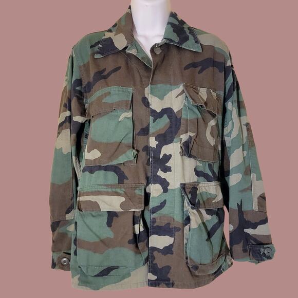 Vintage 1980s US Military Woodland Camo BDU Jacket - Picture 1 of 7